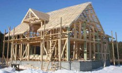 Строительство деревянных домов для круглогодичного проживания