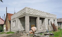 Как построить дом из шлакоблока своими руками